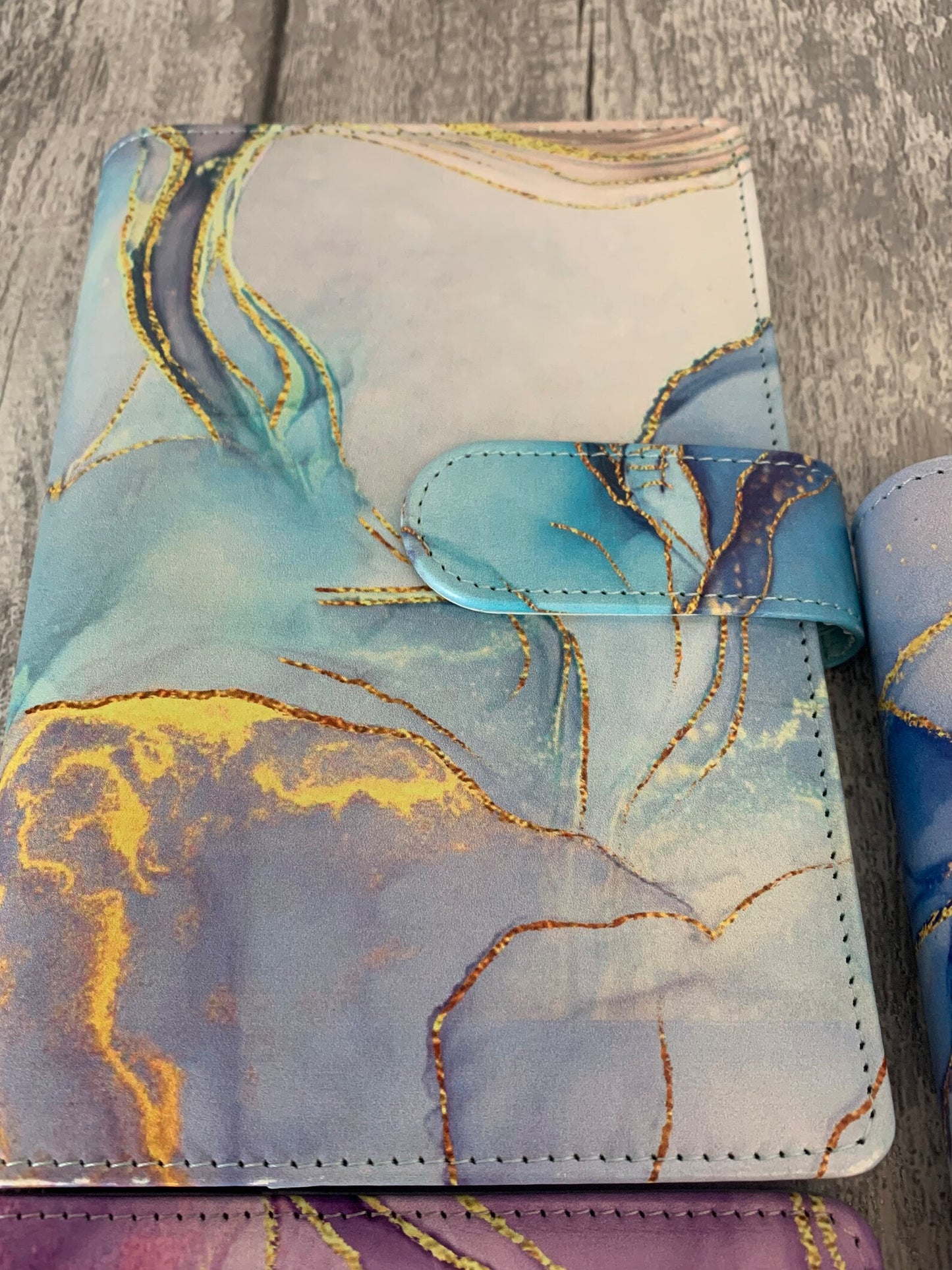 Personalised Bright Marble Budget Binder with 5 Cash Wallets